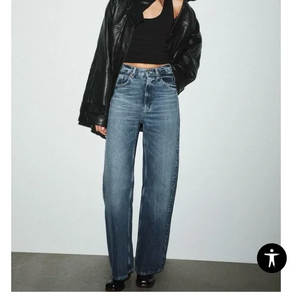 Zara High Waist Wide Leg Size 2 Leg 33 Inseam (Long) Medium Wash Faded Jeans - Picture 10 of 10